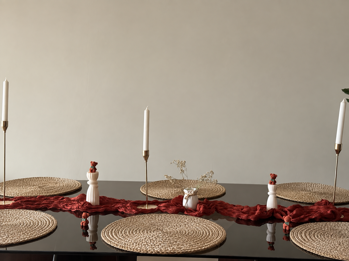Red Table Set – Runner & Placemats